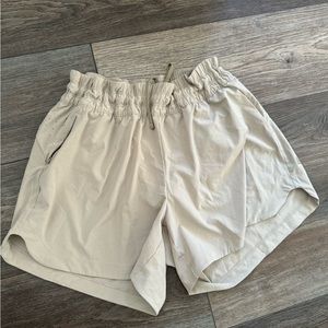 REI Running Hiking Shorts Size Medium